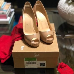 Christian Louboutin Very Prive Heels